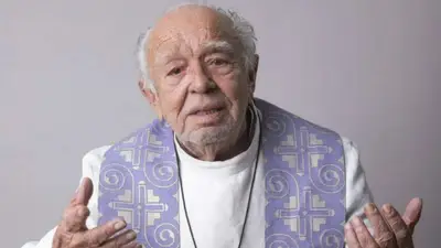 Emiliano Queiroz