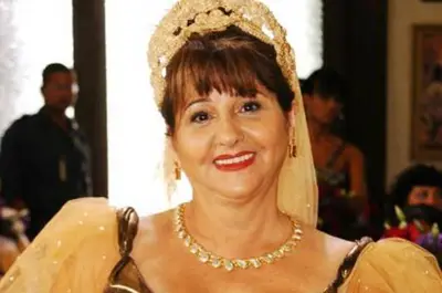 Mara Manzan