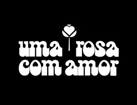 Uma Rosa com Amor